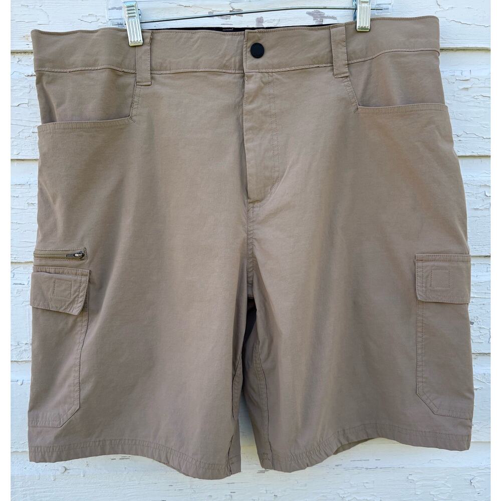Orvis Short Mens 38X10 Tan Cargo Tech Stretch Comfort Fishing Outdoor Hiking